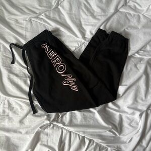 black and pink aeropastle sweatpants aero nyc small